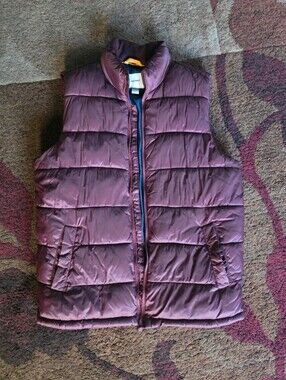 Old Navy Sleeveless Puffer Vest - Plum